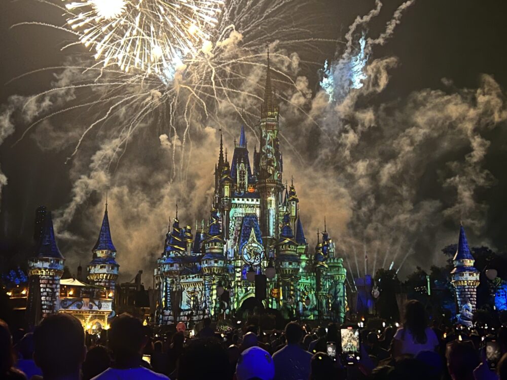 Disney World in October? Tips for Spooky Fun! - Magical Mouse Talk